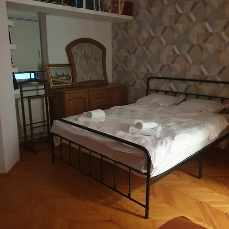 Grand Unirii Plaza Apartman *